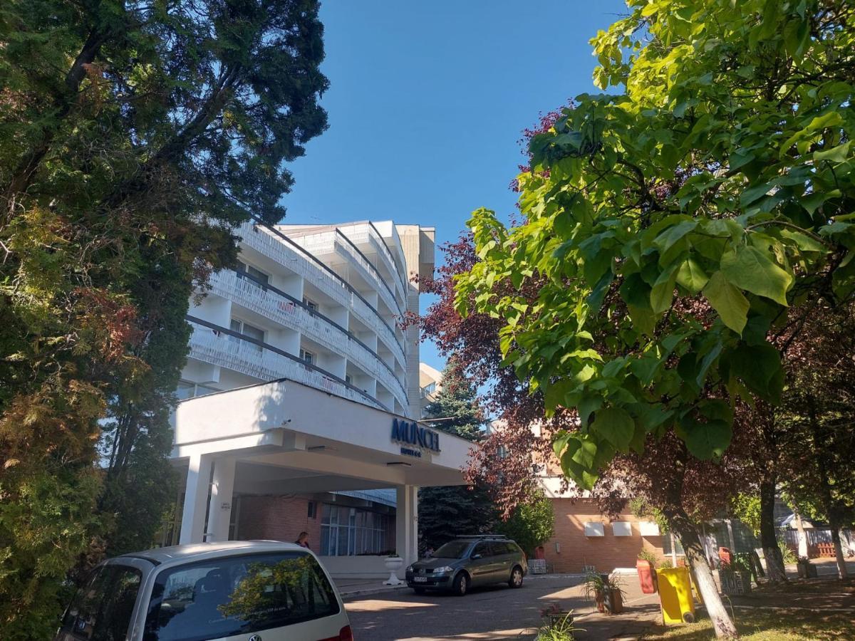 Hotel Muncel Băile Felix Esterno foto
